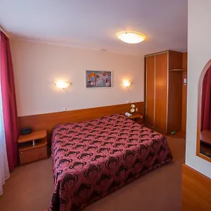sputnik-hotel.minsk-hotels.org/